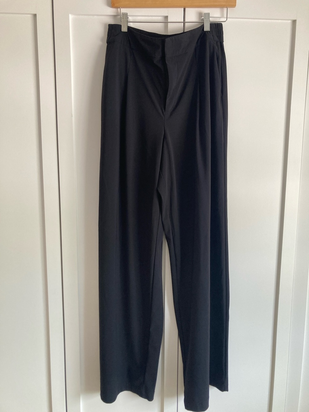 Athleta Black Wide-Leg Pull-On Pants